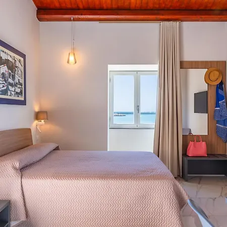 Hotel Aliai 3*