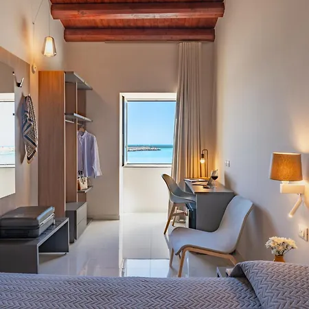 Aliai Hotel 3*