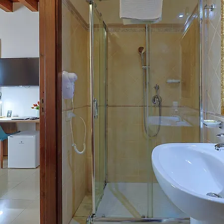 Hotel Aliai 3*