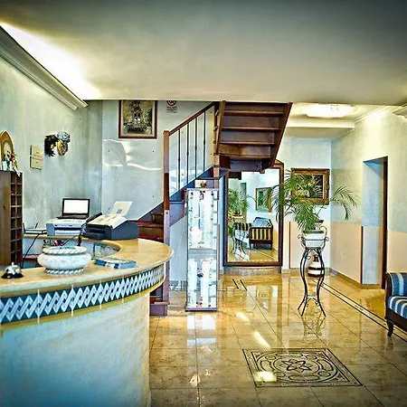 Aliai Hotel 3*