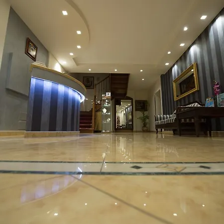 Aliai Hotel 3*